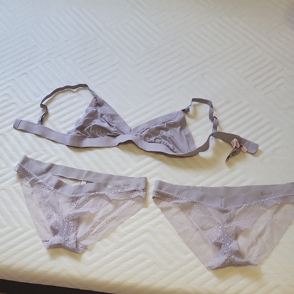 Victoria's Secret Gray Lace Bra Intimates